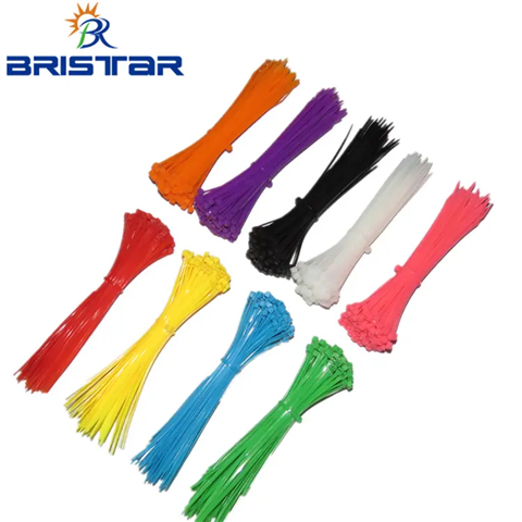 Fascette stringicavo in plastica PVC e nylon